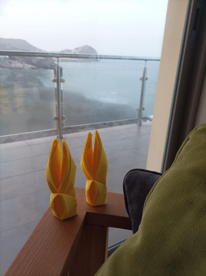 Seafront Holiday House On The Mindelo Bay Exterior photo
