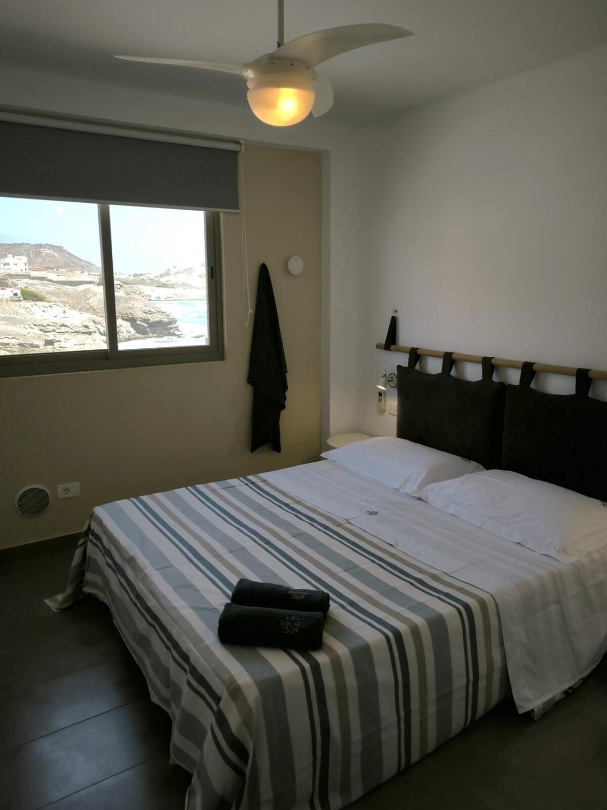 Seafront Holiday House On The Mindelo Bay Exterior photo